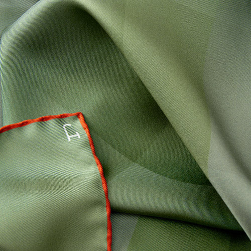 Forest neckerchief, zoomed