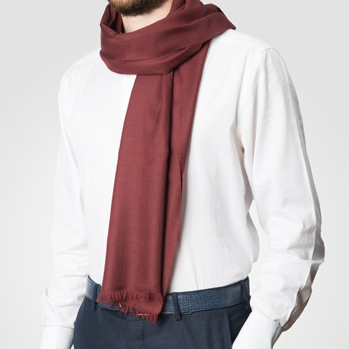 Worn bordeaux breeze scarf